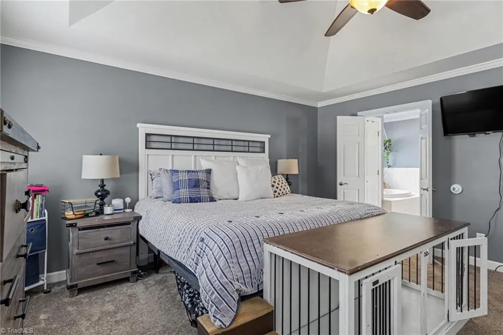 124 Glen Oaks Drive King, NC 27021
