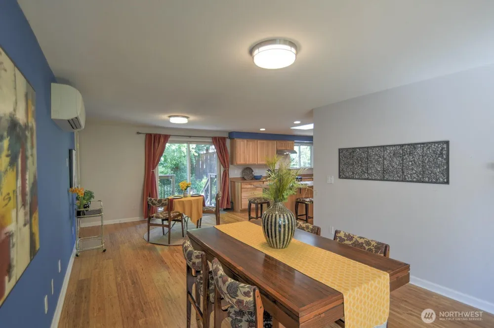 1112 Henry Street SE Olympia, WA 98501