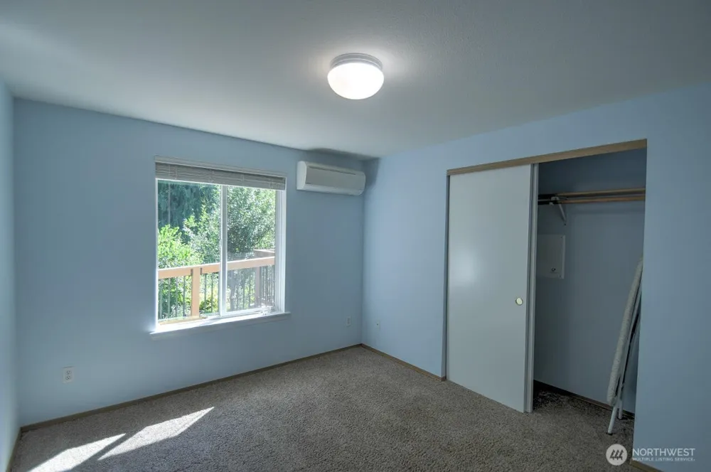 1112 Henry Street SE Olympia, WA 98501