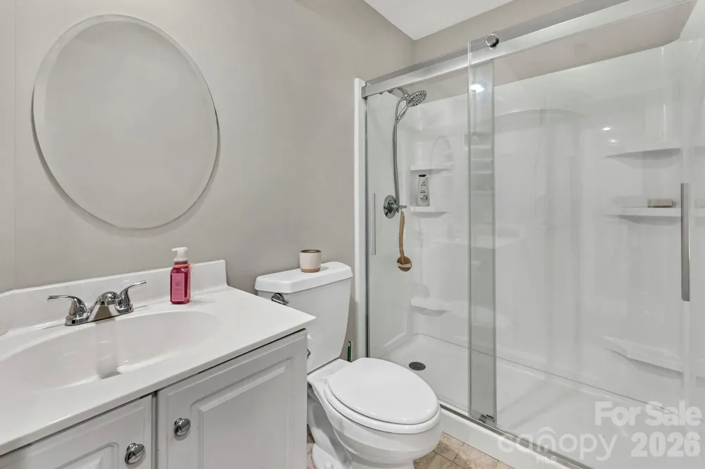 25 Weston Heights Drive Asheville, NC 28803