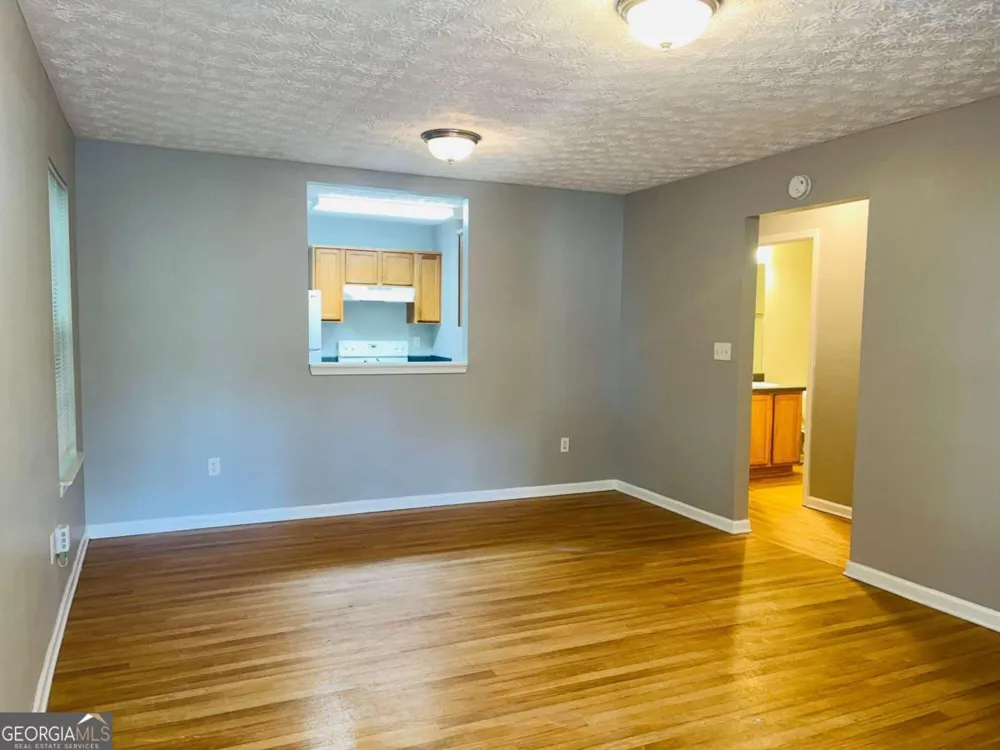 105 Granite ST Hogansville, GA 30230