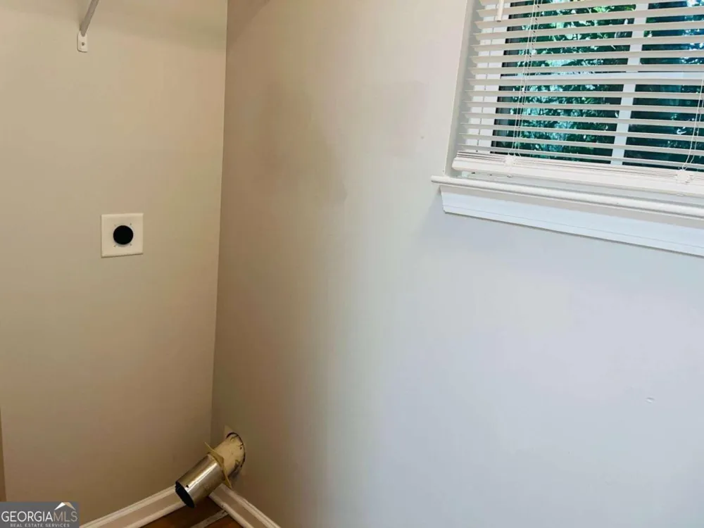105 Granite ST Hogansville, GA 30230