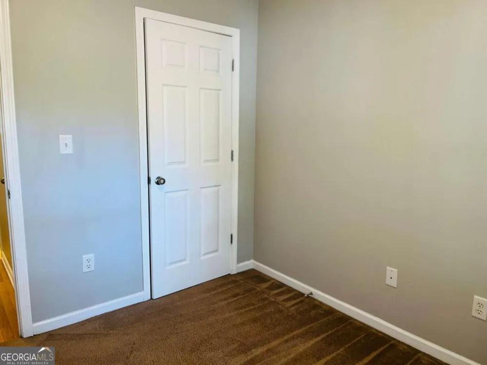 105 Granite ST Hogansville, GA 30230