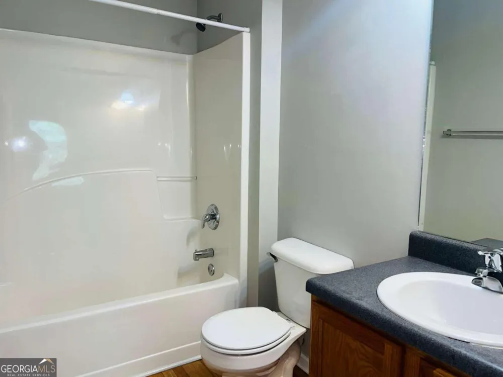 105 Granite ST Hogansville, GA 30230