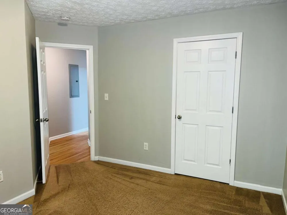 105 Granite ST Hogansville, GA 30230