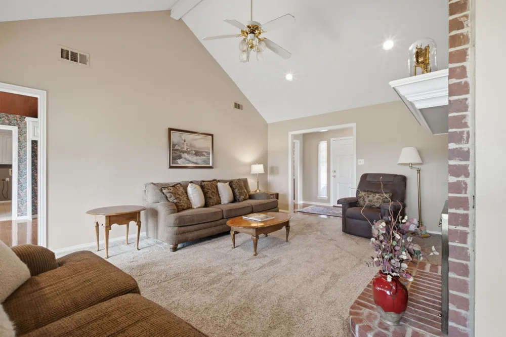 11454 Foutch Road Pilot Point, TX 76258