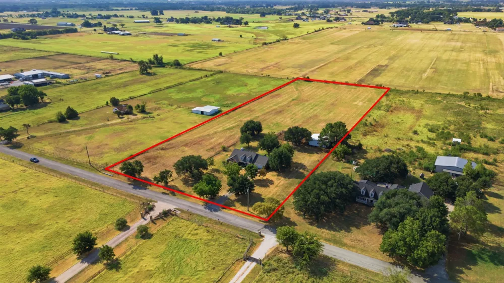 11454 Foutch Road Pilot Point, TX 76258