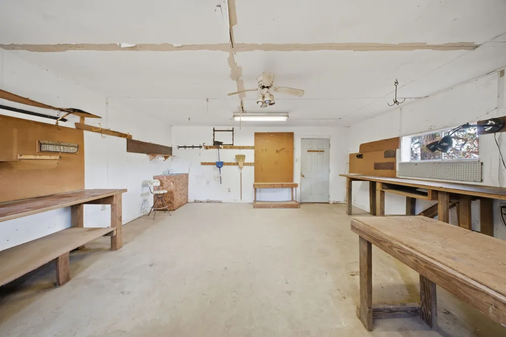 11454 Foutch Road Pilot Point, TX 76258