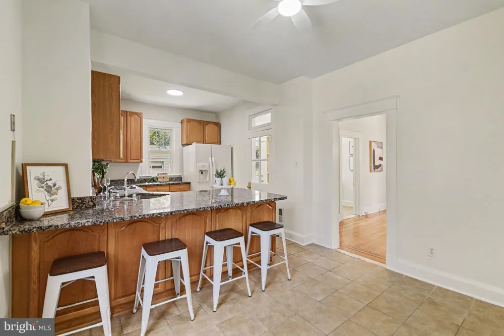 3206 BATAVIA AVENUE Baltimore, MD 21214