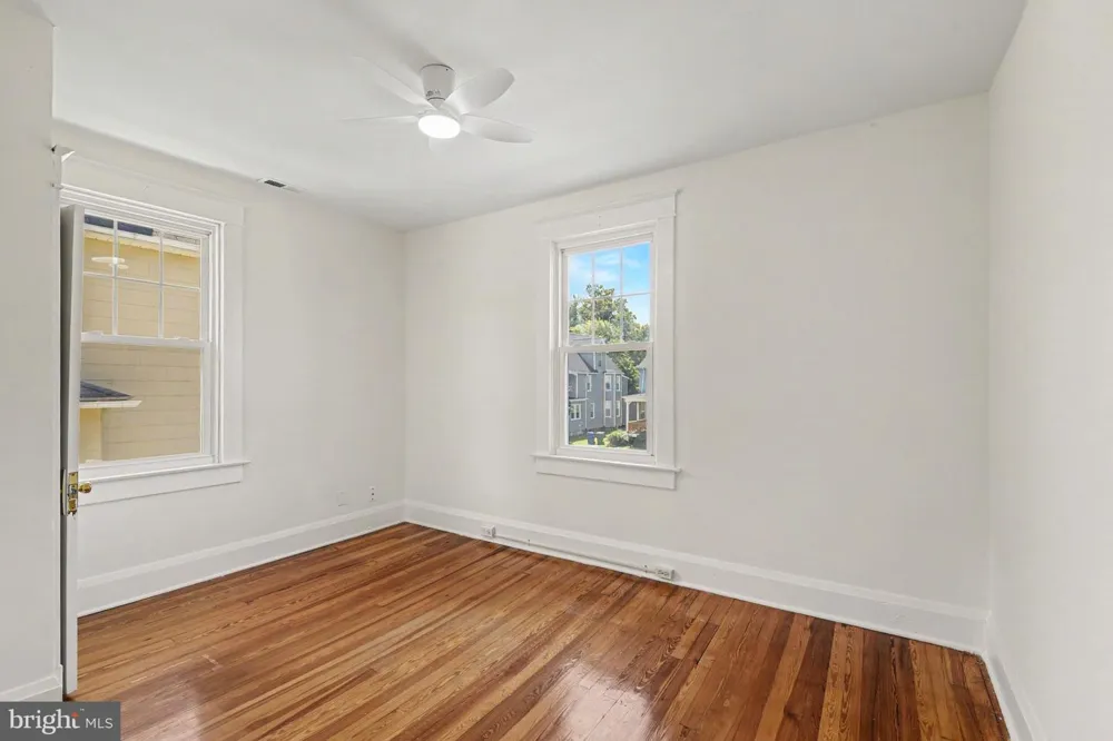 3206 BATAVIA AVENUE Baltimore, MD 21214