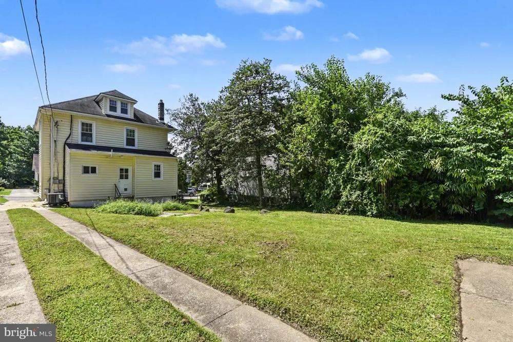 3206 BATAVIA AVENUE Baltimore, MD 21214