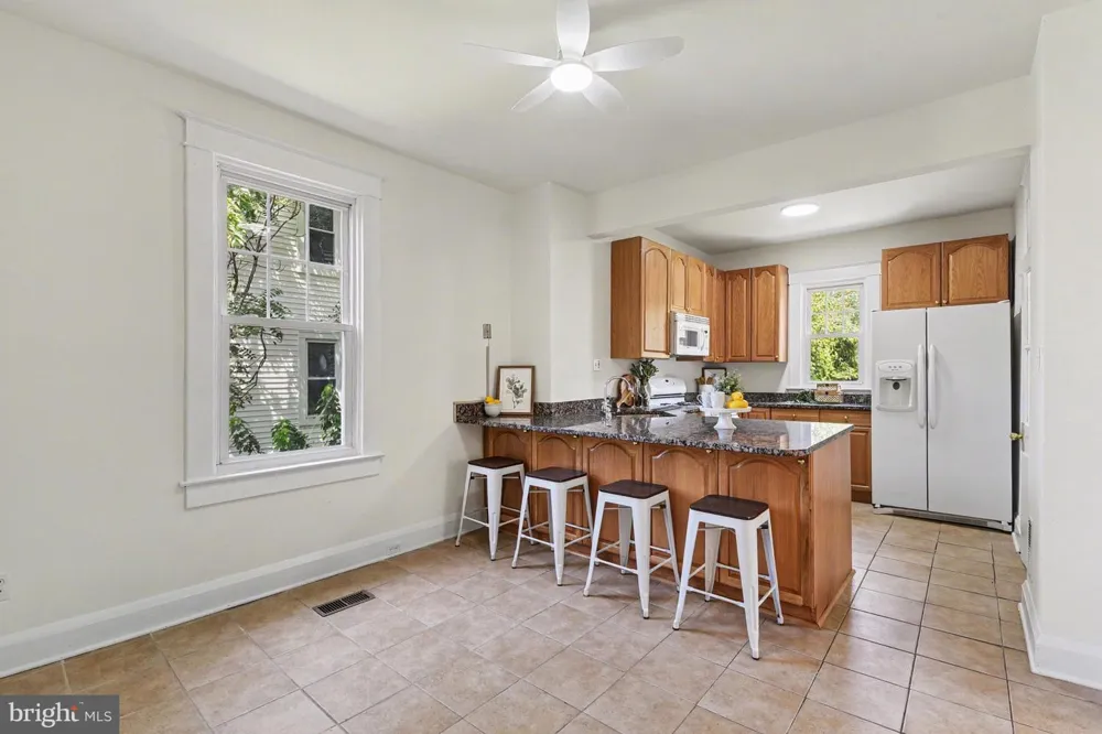 3206 BATAVIA AVENUE Baltimore, MD 21214