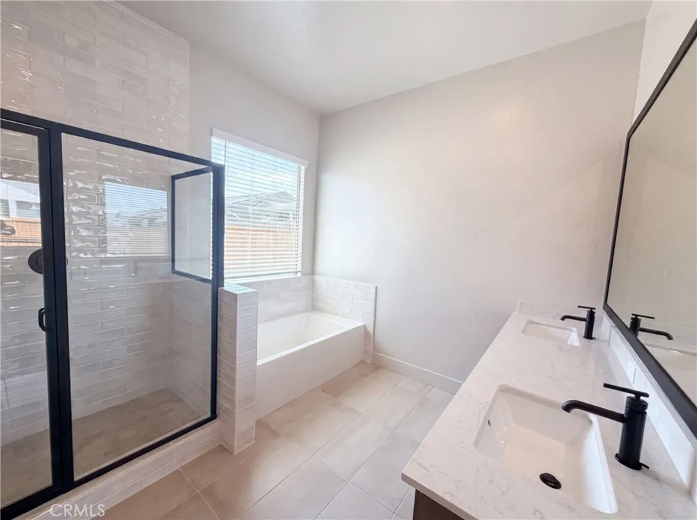 2246 Marion Clovis, CA 93619
