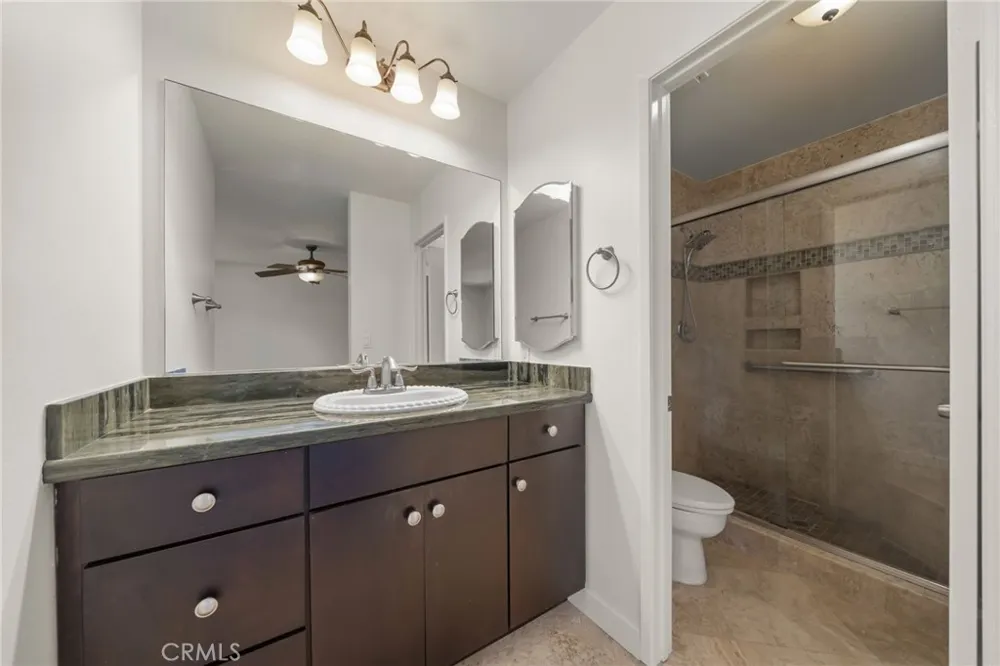 2253 Stonewood Court San Pedro, CA 90732