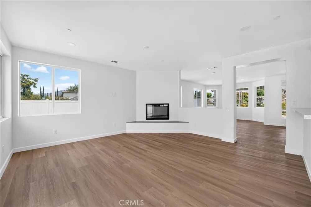 595 E 12th Street Beaumont, CA 92223