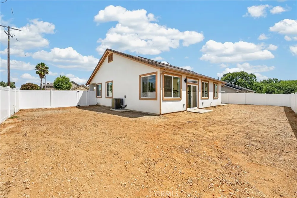 595 E 12th Street Beaumont, CA 92223