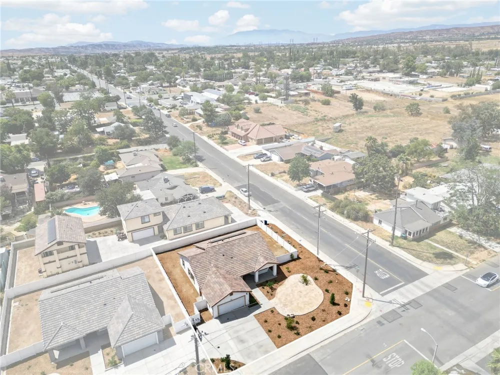 595 E 12th Street Beaumont, CA 92223