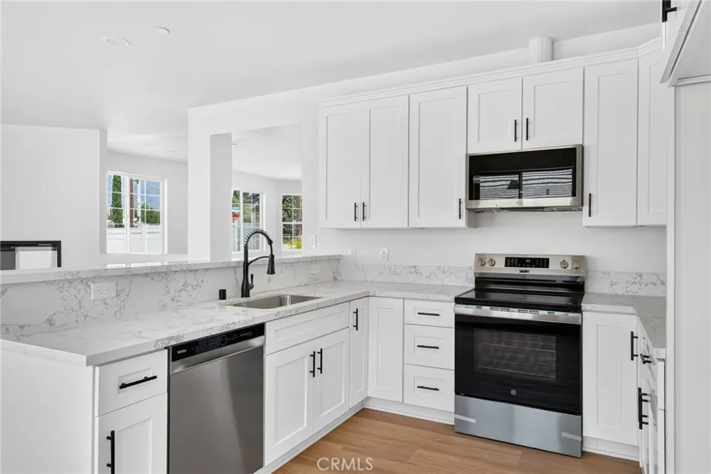 595 E 12th Street Beaumont, CA 92223