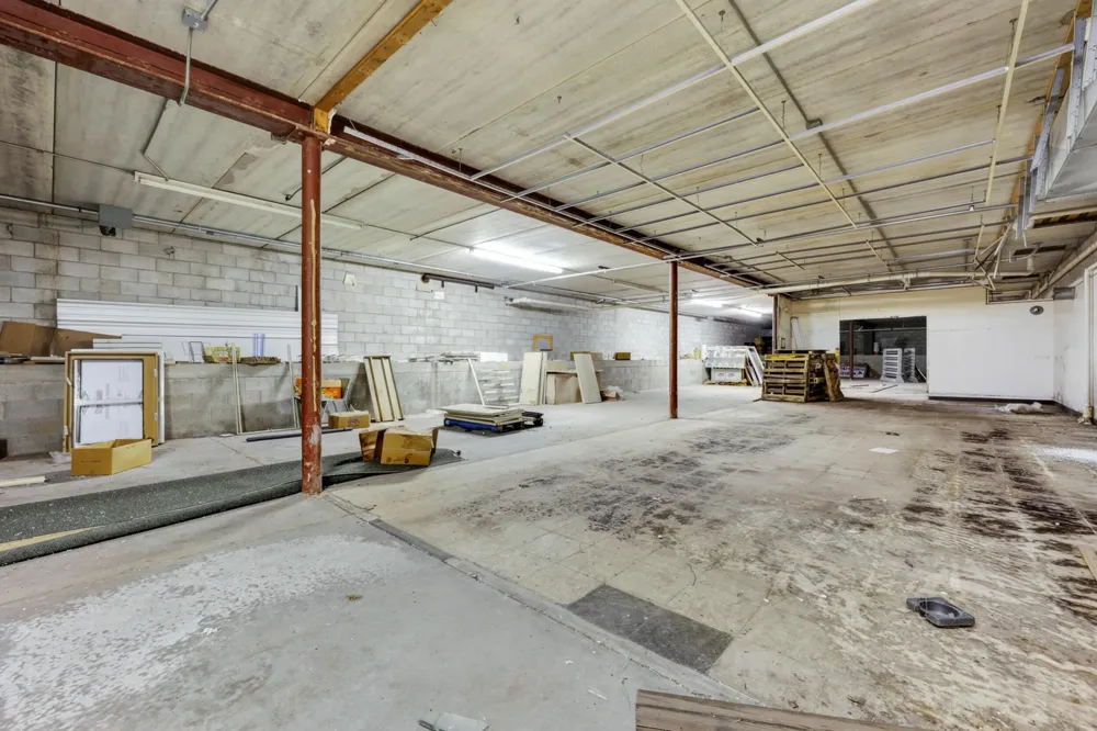 1006 E Colby Street Whitehall, MI 49461