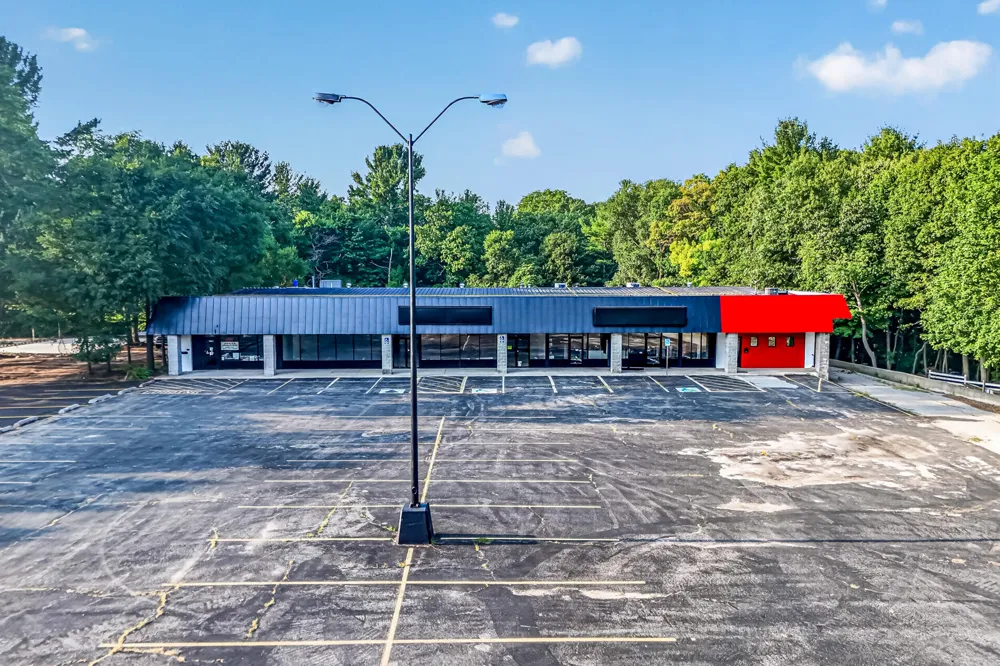 1006 E Colby Street Whitehall, MI 49461