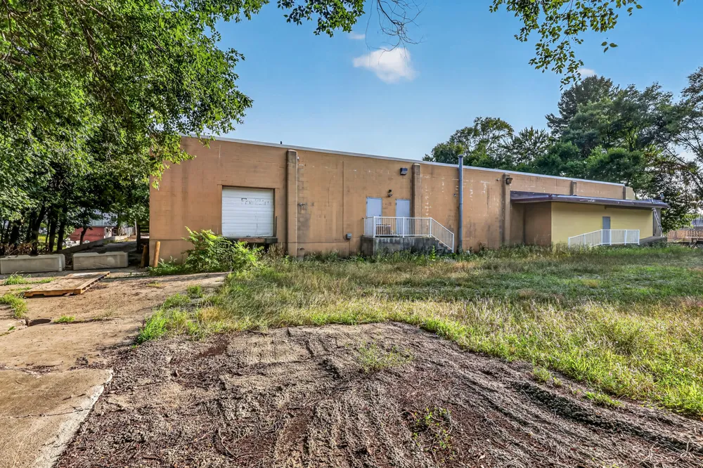 1006 E Colby Street Whitehall, MI 49461