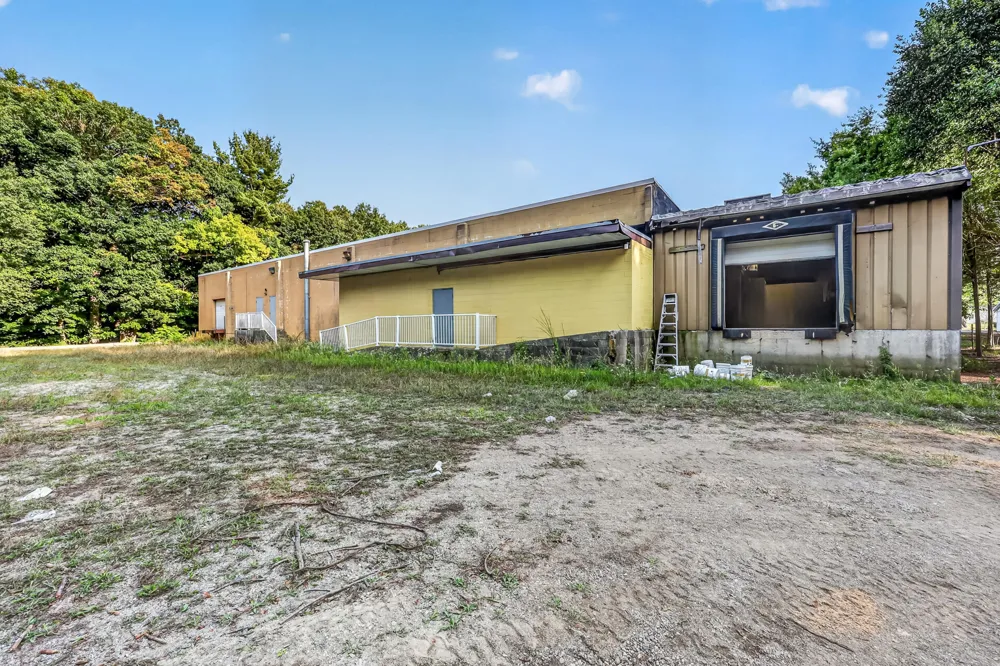 1006 E Colby Street Whitehall, MI 49461