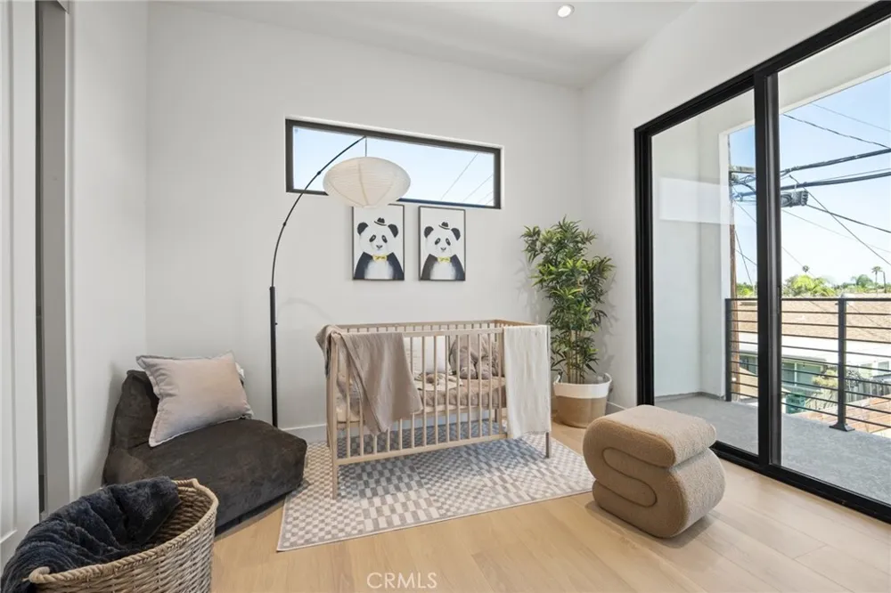 8251 Friesland Drive Huntington Beach, CA 92646