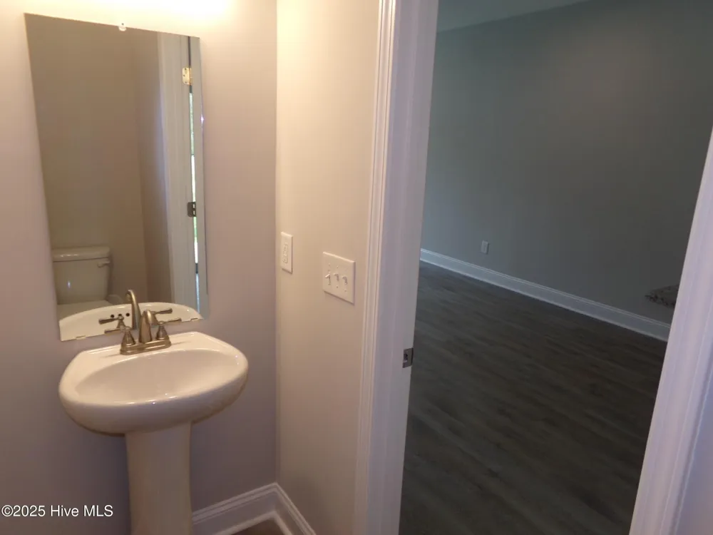 199 Loren Road Hubert, NC 28539