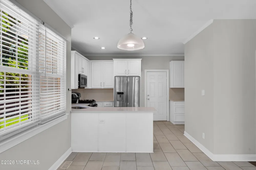 39 Danella Way Howell, NJ 07731