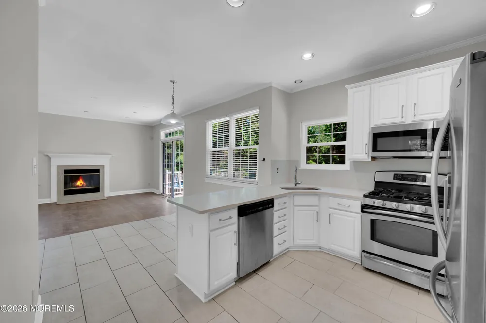 39 Danella Way Howell, NJ 07731