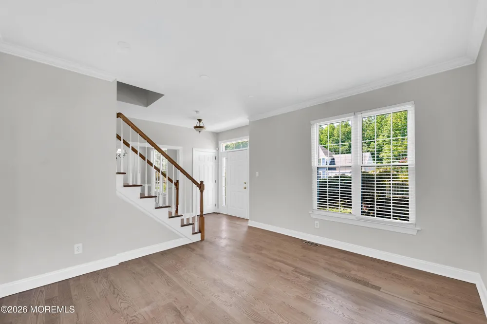 39 Danella Way Howell, NJ 07731