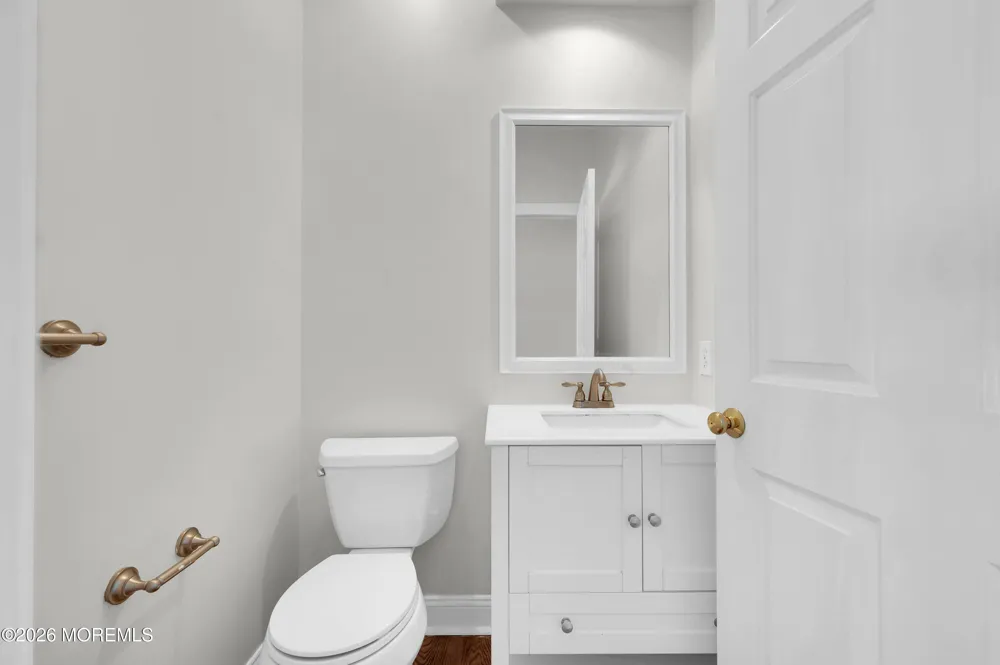 39 Danella Way Howell, NJ 07731