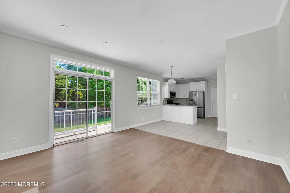 39 Danella Way Howell, NJ 07731