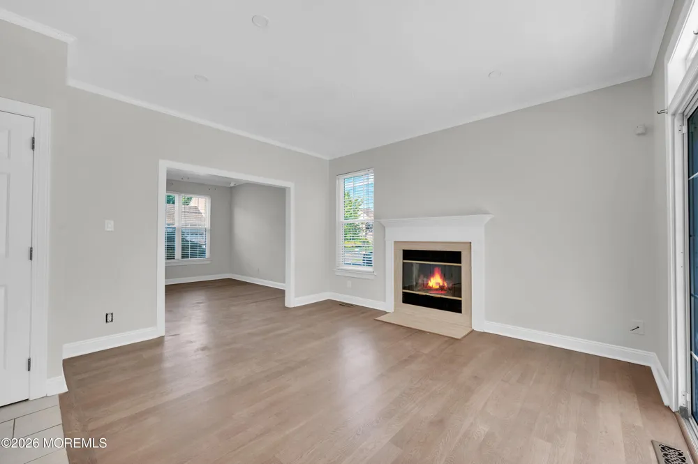 39 Danella Way Howell, NJ 07731