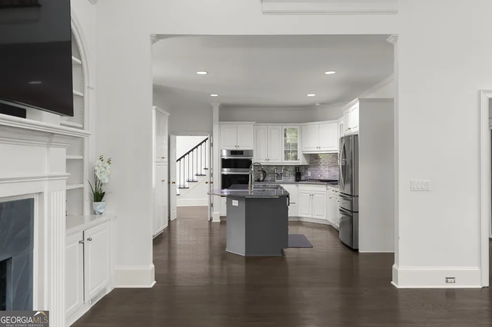 27 Wing Mill RD Sandy Springs, GA 30350