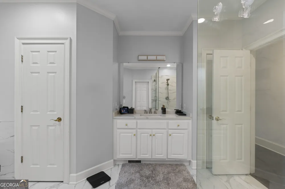 27 Wing Mill RD Sandy Springs, GA 30350