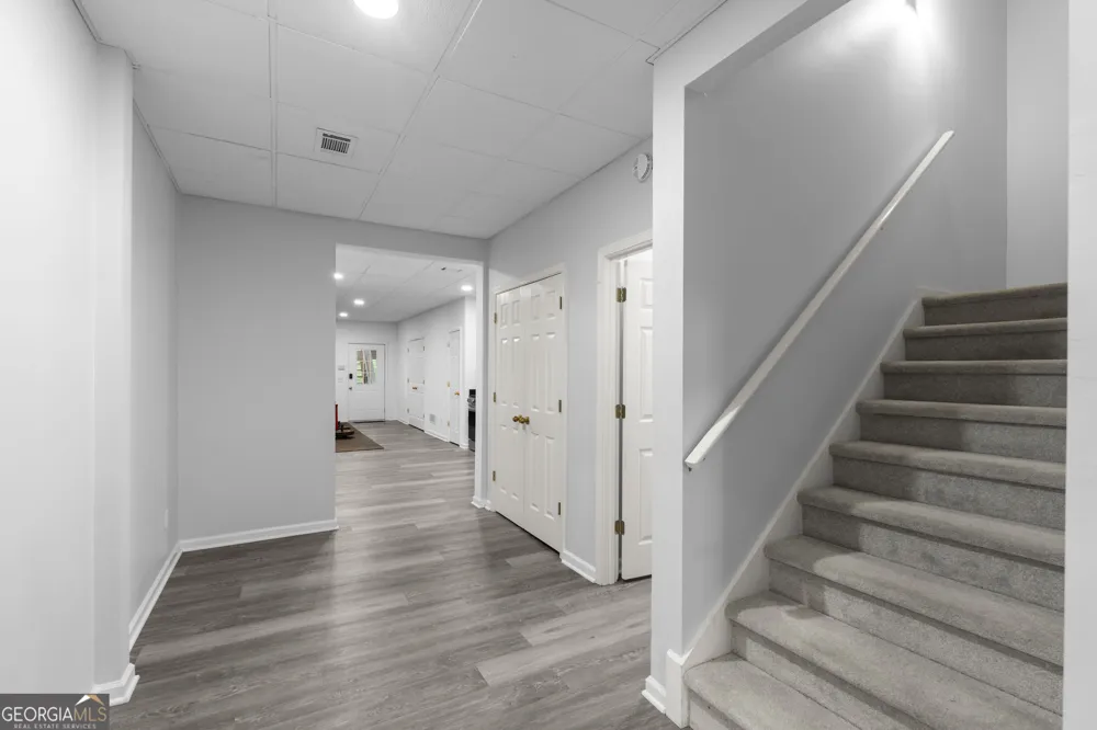 27 Wing Mill RD Sandy Springs, GA 30350