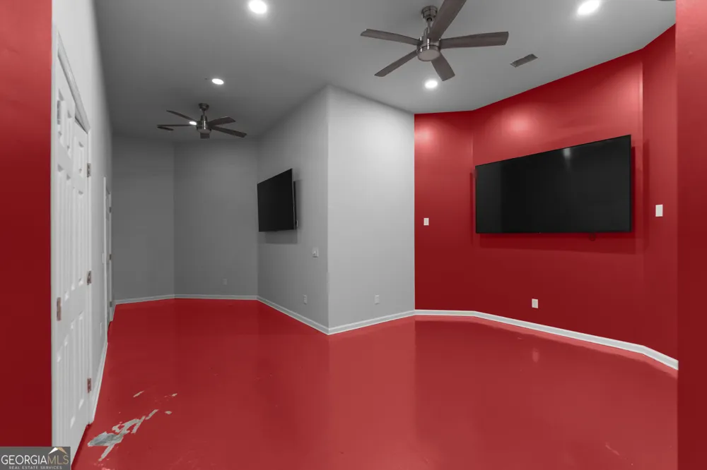 27 Wing Mill RD Sandy Springs, GA 30350