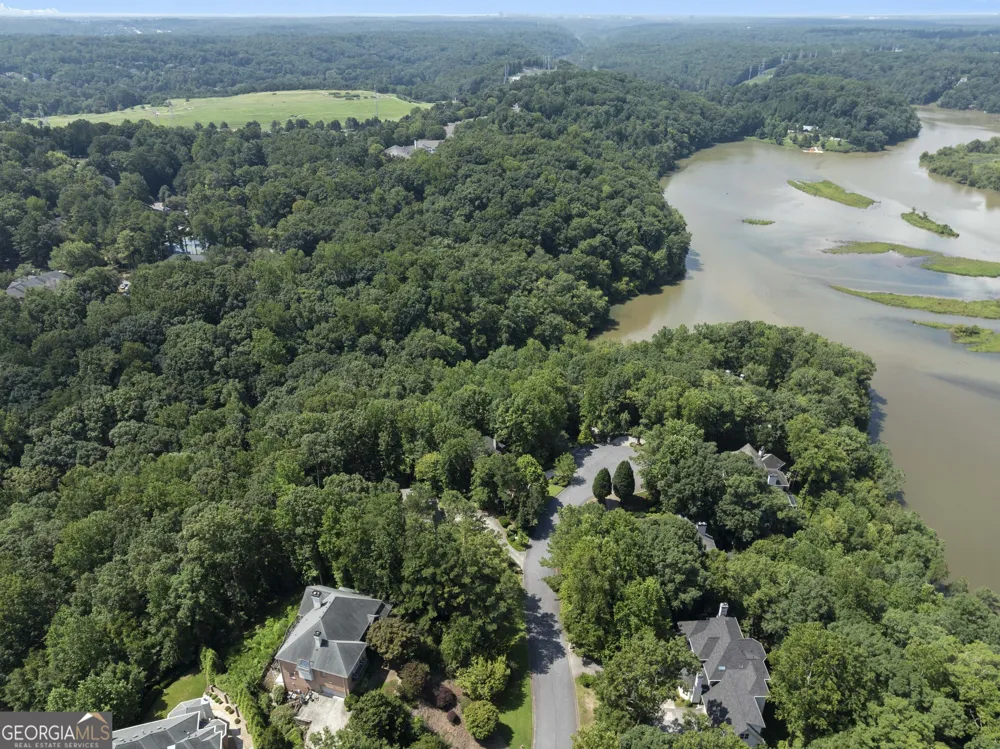 27 Wing Mill RD Sandy Springs, GA 30350