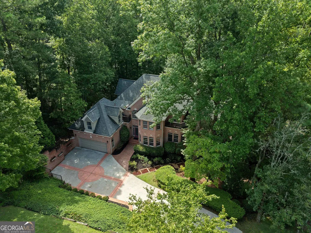27 Wing Mill RD Sandy Springs, GA 30350