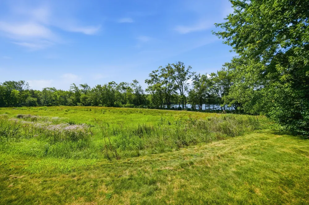 761 Markgrafs Lake Draw Woodbury, MN 55129