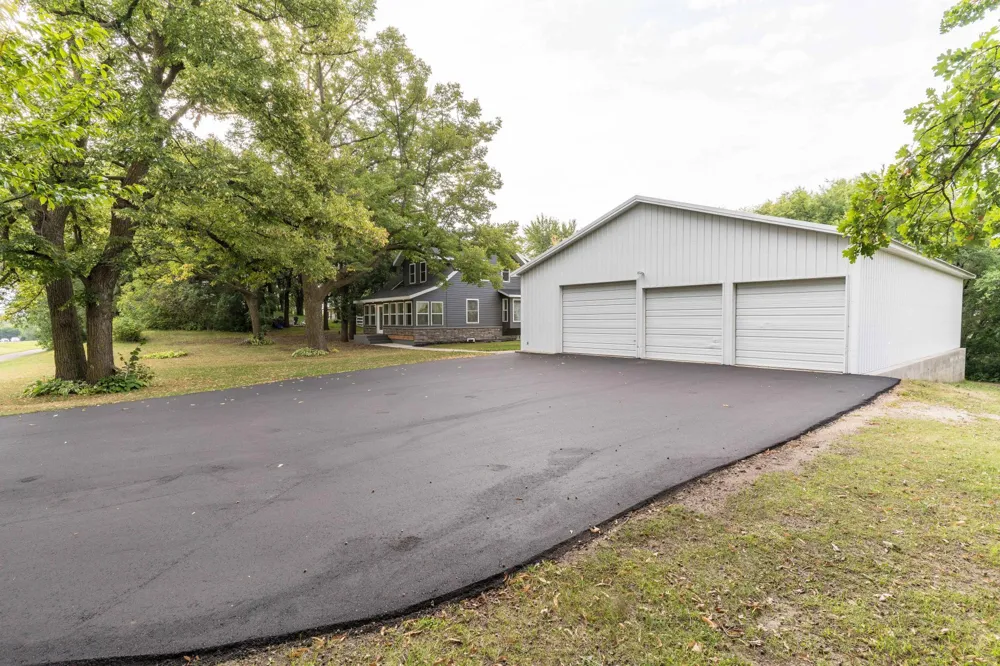 2416 E Fir Avenue Fergus Falls, MN 56537