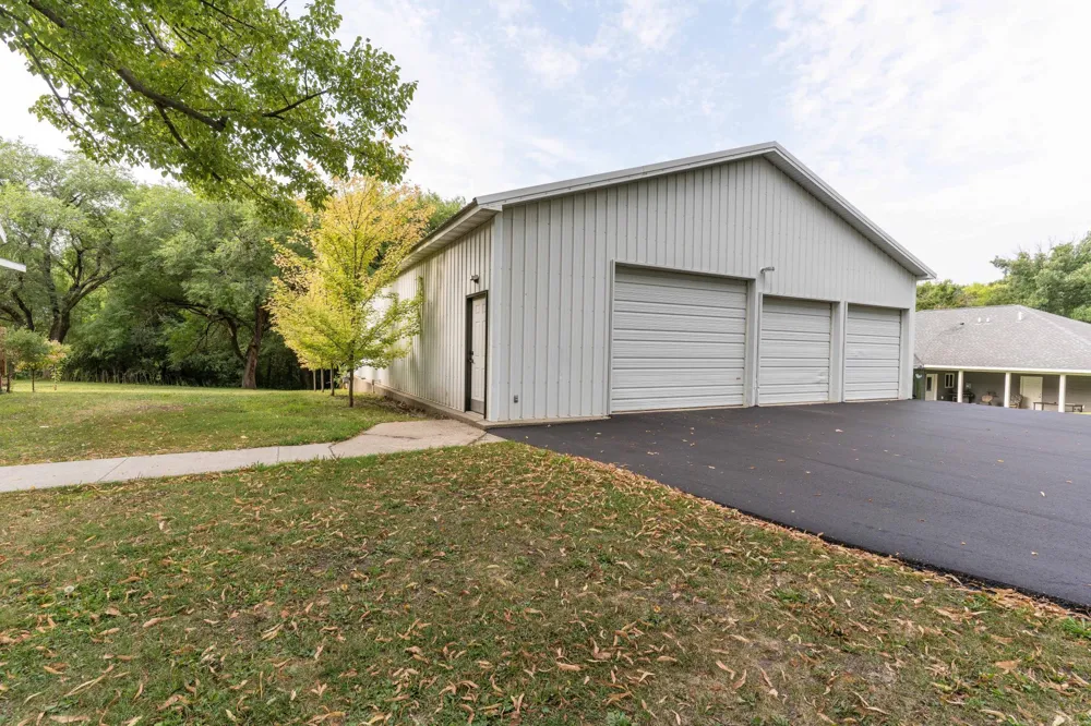 2416 E Fir Avenue Fergus Falls, MN 56537