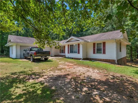 411 Moseley Drive