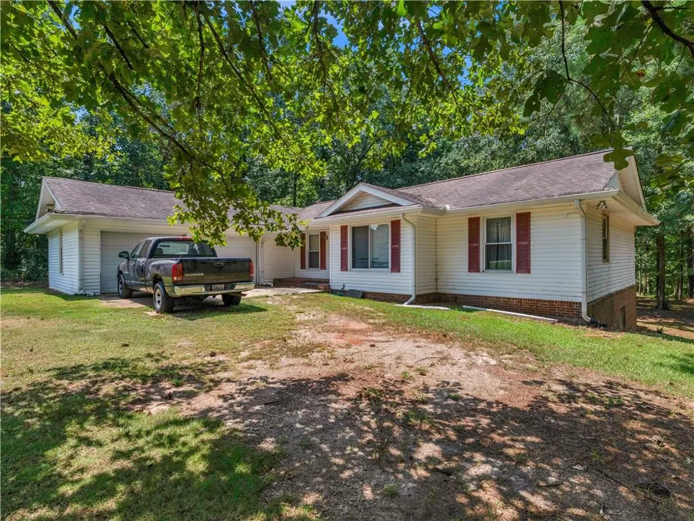 411 Moseley Drive Stockbridge, GA 30281