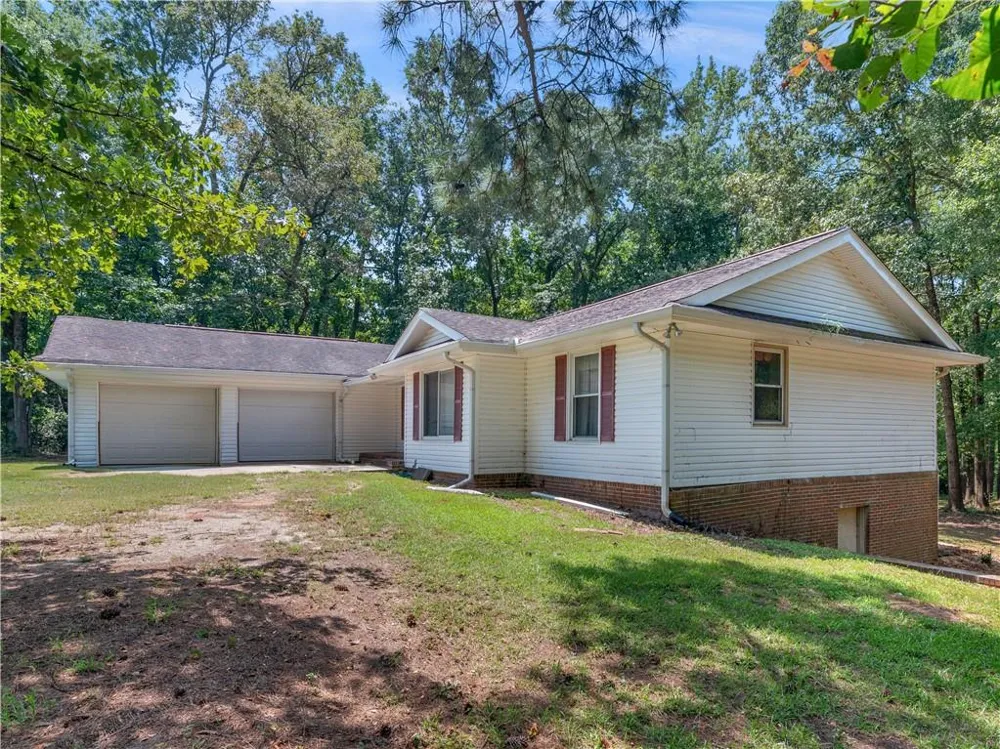 411 Moseley Drive Stockbridge, GA 30281