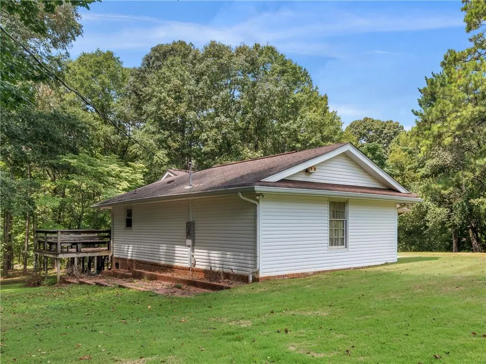411 Moseley Drive Stockbridge, GA 30281