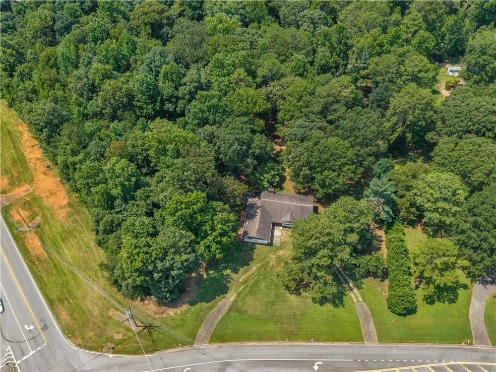 411 Moseley Drive Stockbridge, GA 30281