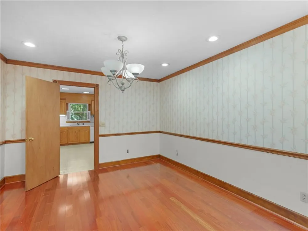 411 Moseley Drive Stockbridge, GA 30281