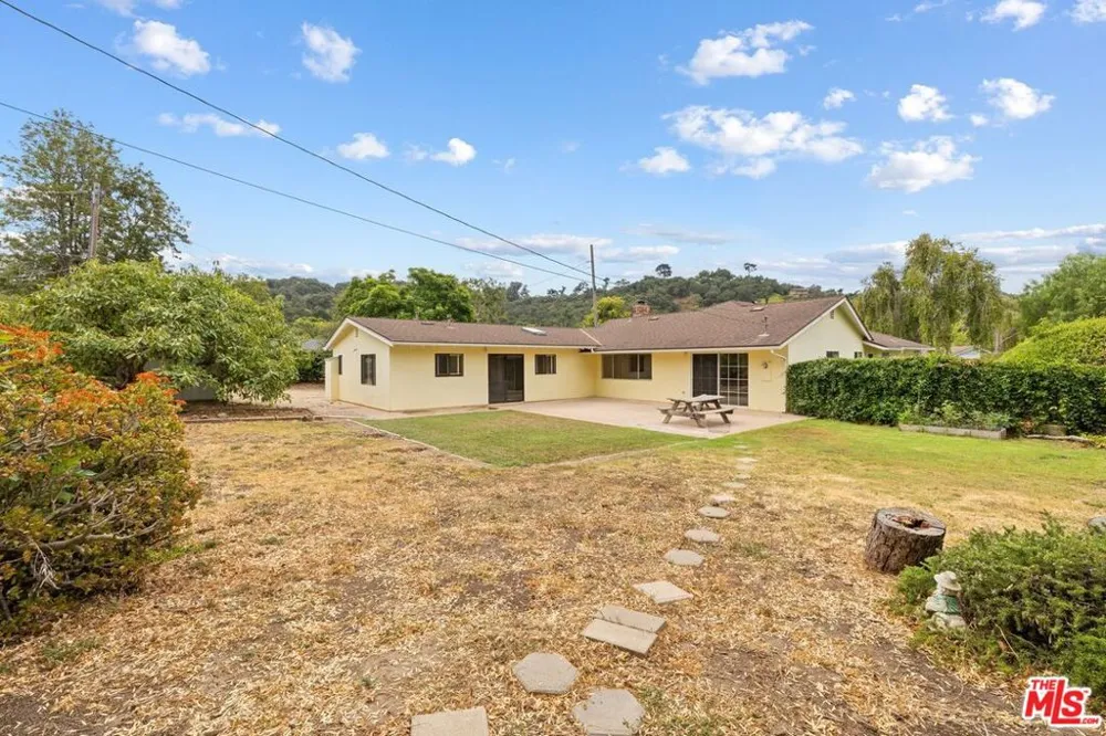436 Via Roma Santa Barbara, CA 93110